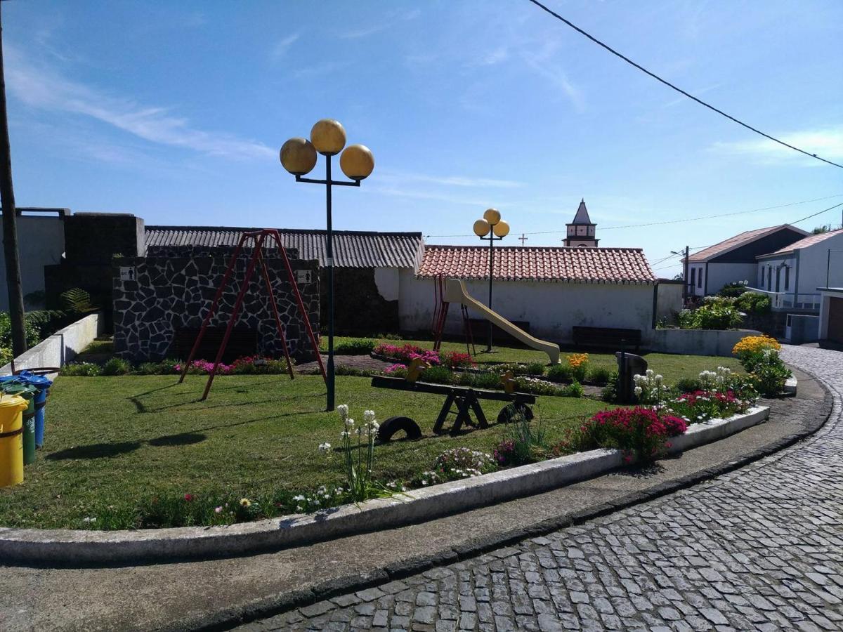Alojamento Local M&I Lajes das Flores Extérieur photo